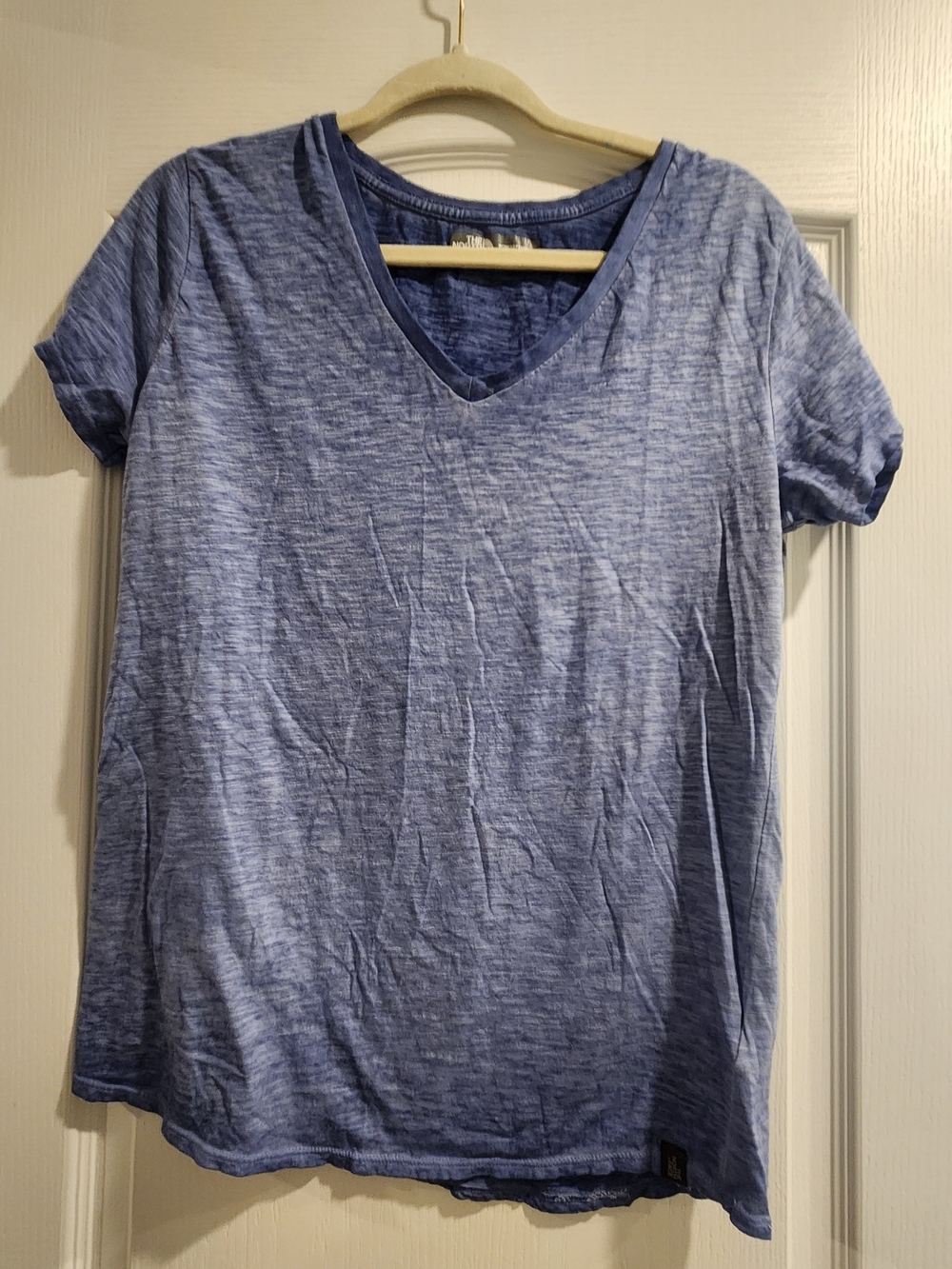 The North Face Women's Heathered Blue V-Neck Short Sleeve Tee L Euc
